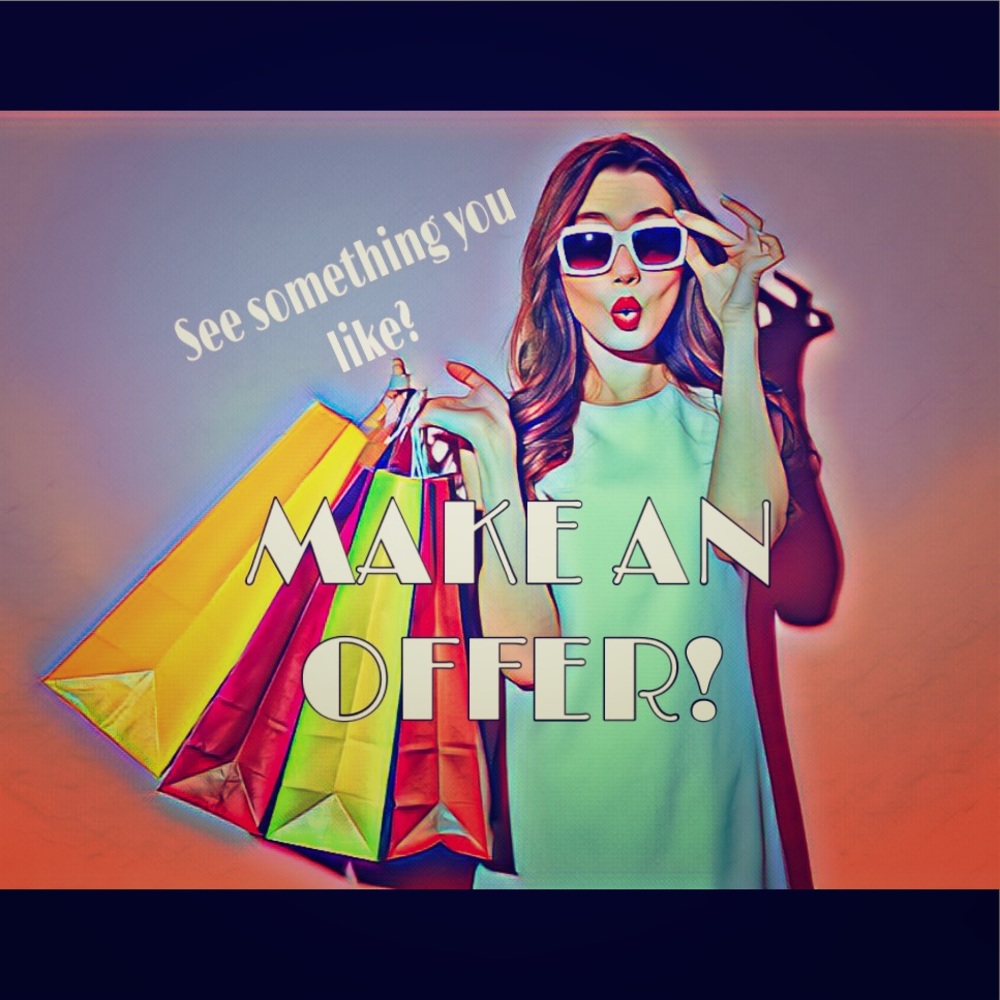 MAKE AN OFFER! 10% off of 3+ bundles :)